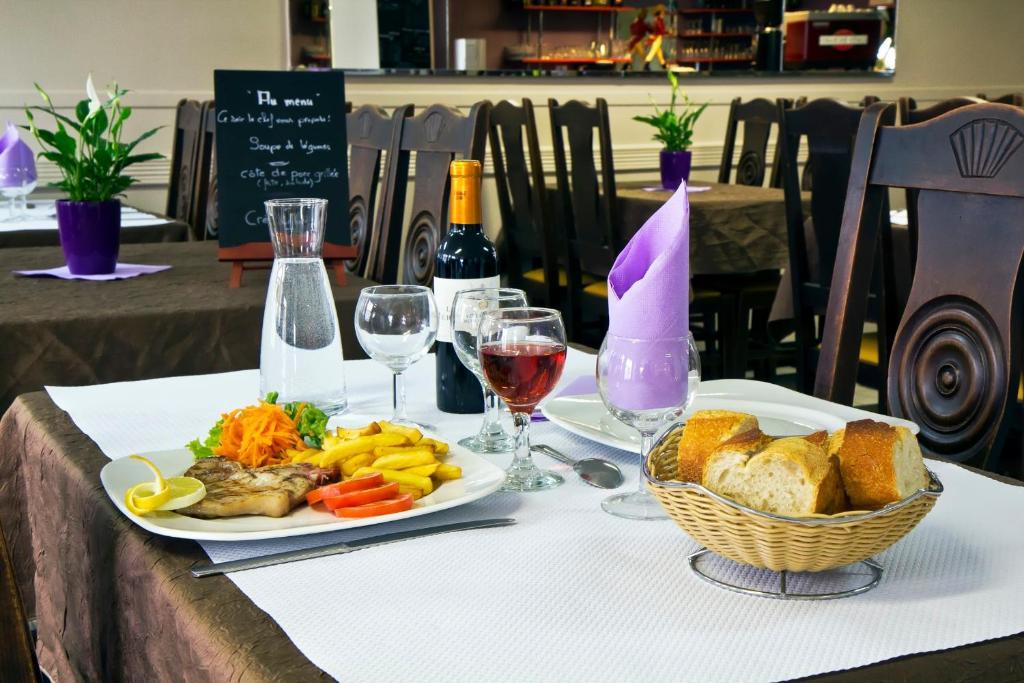 Hotel Croix Des Nordistes Lourdes Kültér fotó