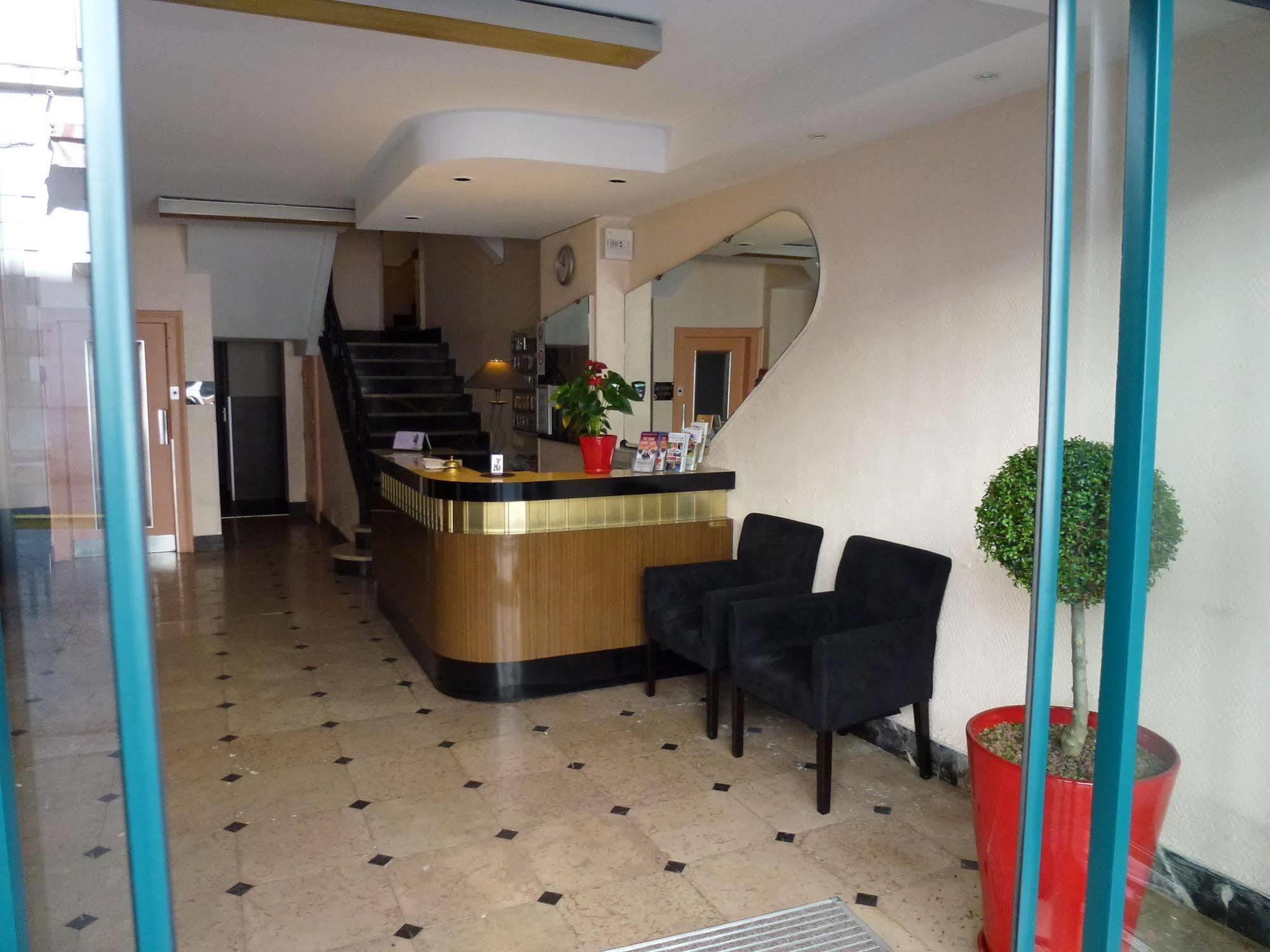 Hotel Croix Des Nordistes Lourdes Kültér fotó