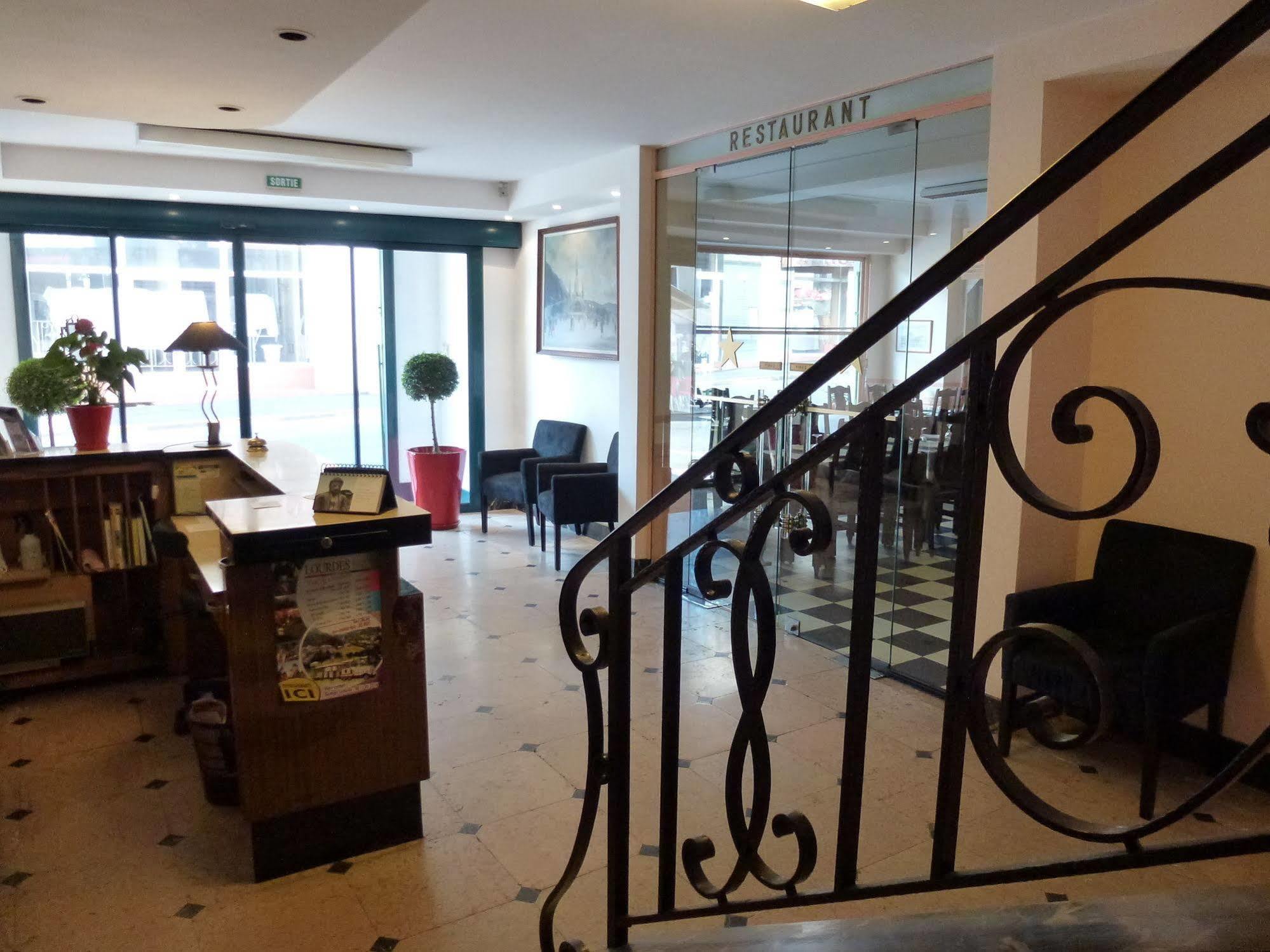 Hotel Croix Des Nordistes Lourdes Kültér fotó
