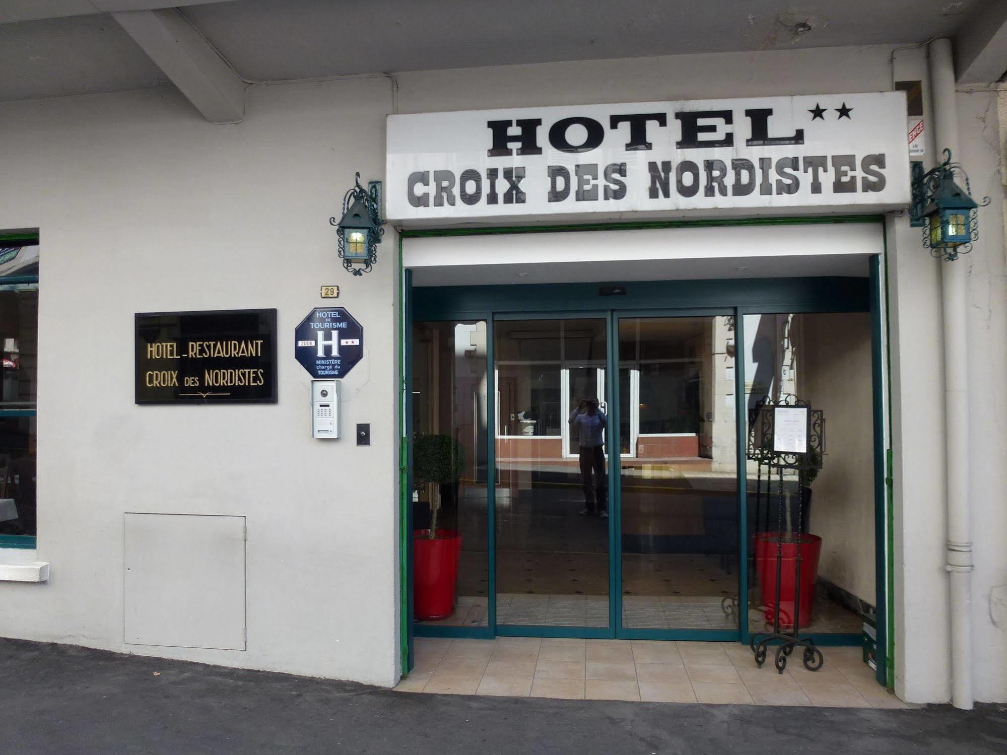 Hotel Croix Des Nordistes Lourdes Kültér fotó